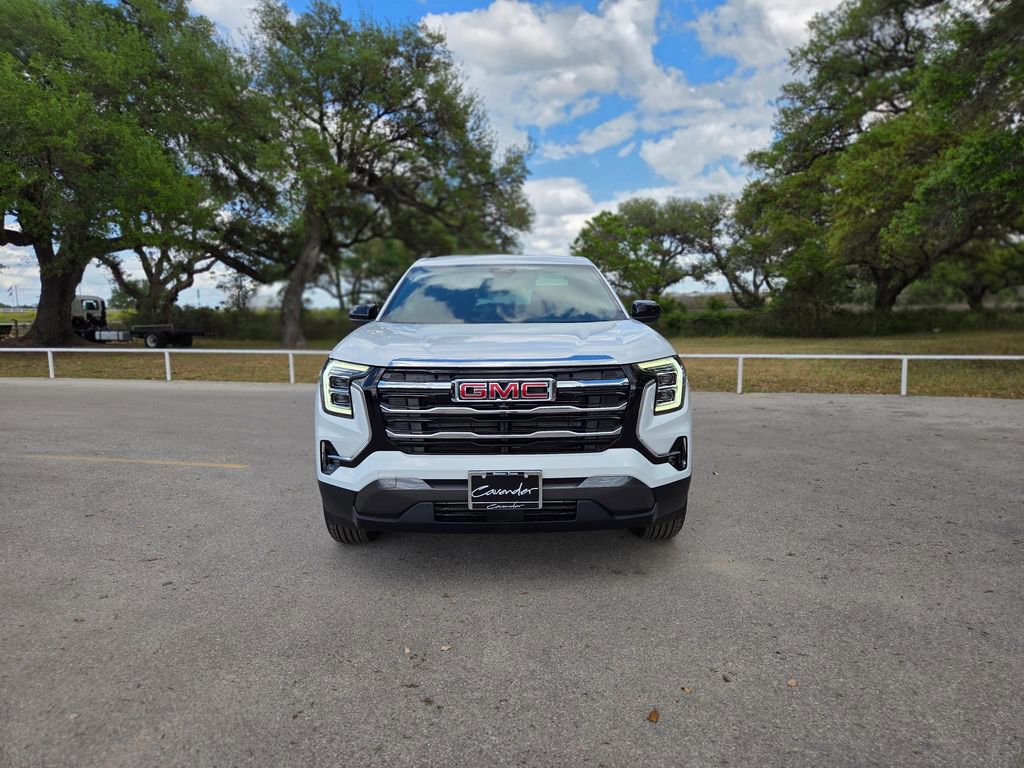 New 2026 GMC Terrain Elevation w/ Technology Package II FWD image 2