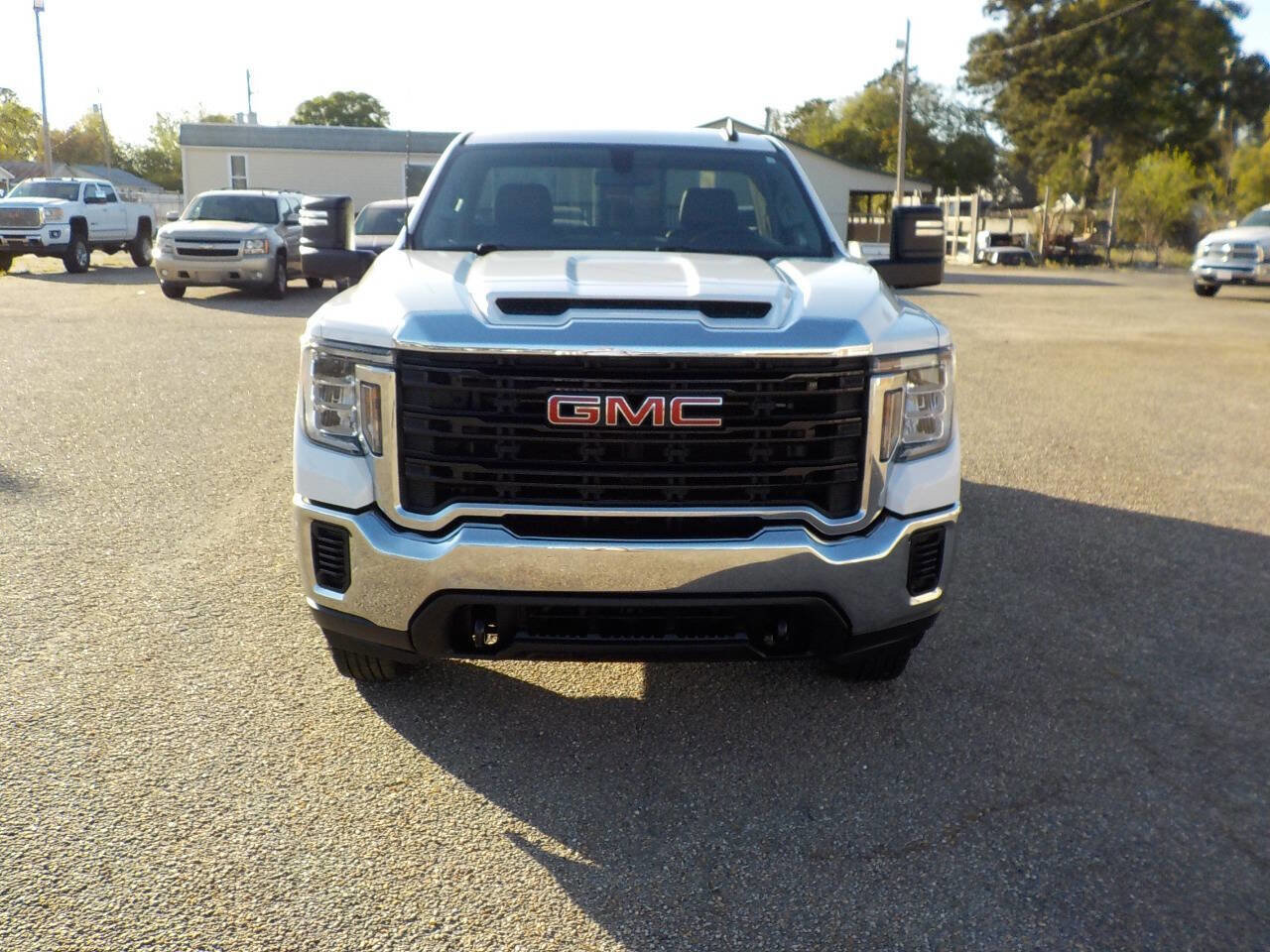 Used 2022 GMC Sierra 2500 Pro w/ Convenience Package AWD/4WD image 9
