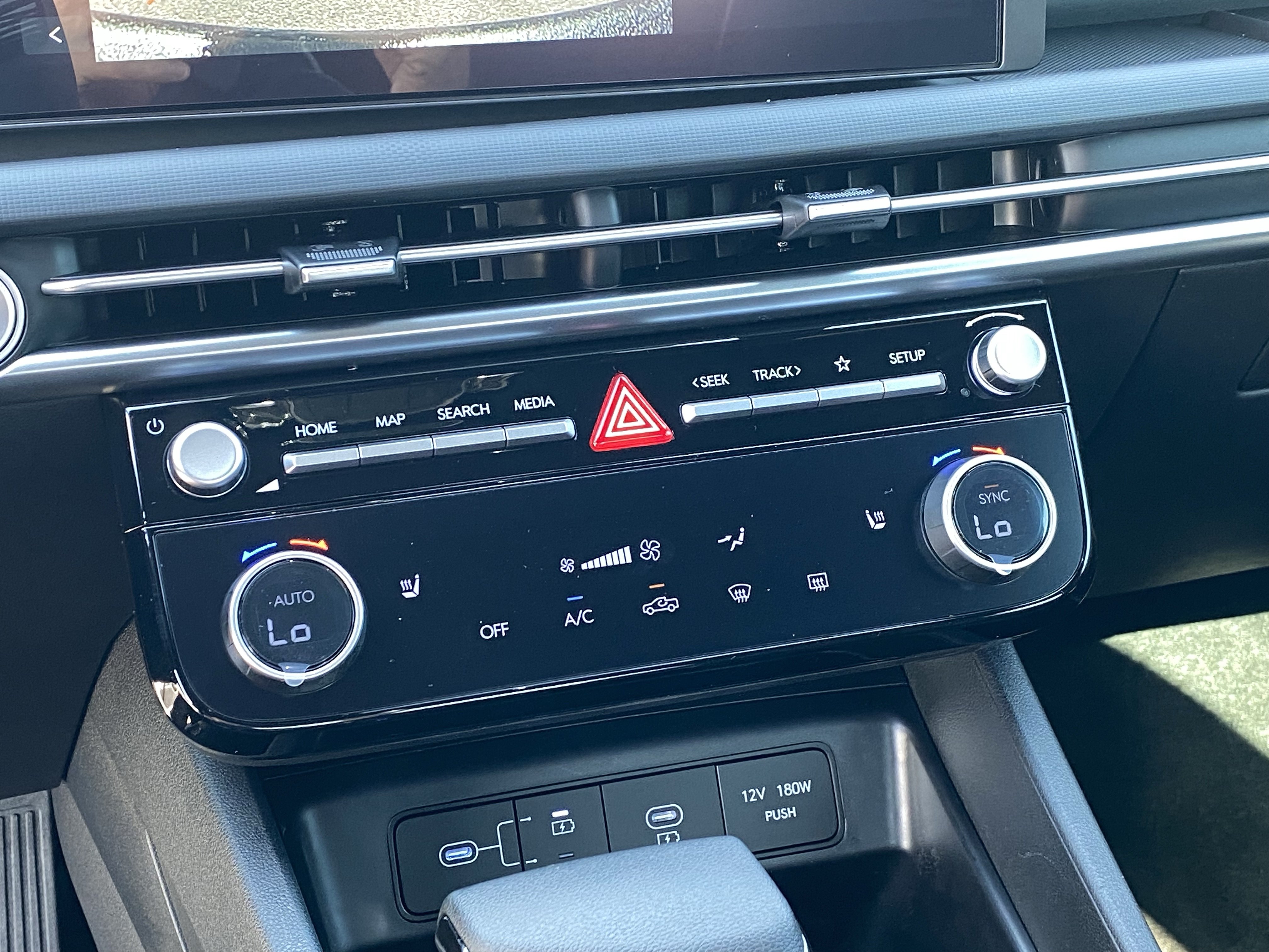New 2026 Hyundai Santa Cruz SEL FWD image 23