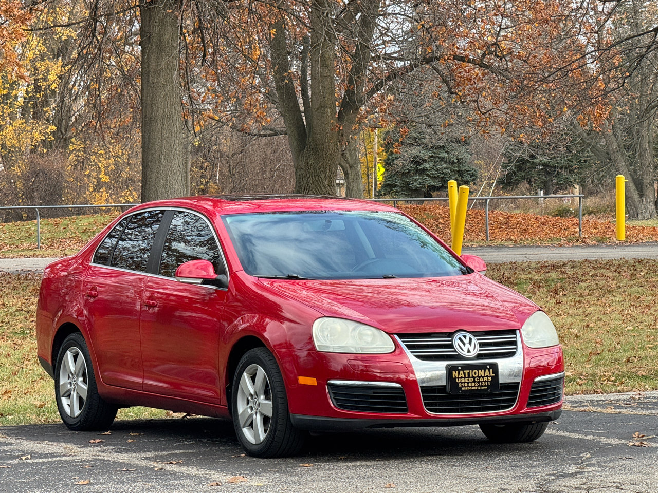 Used 2009 Volkswagen Jetta SE image 2
