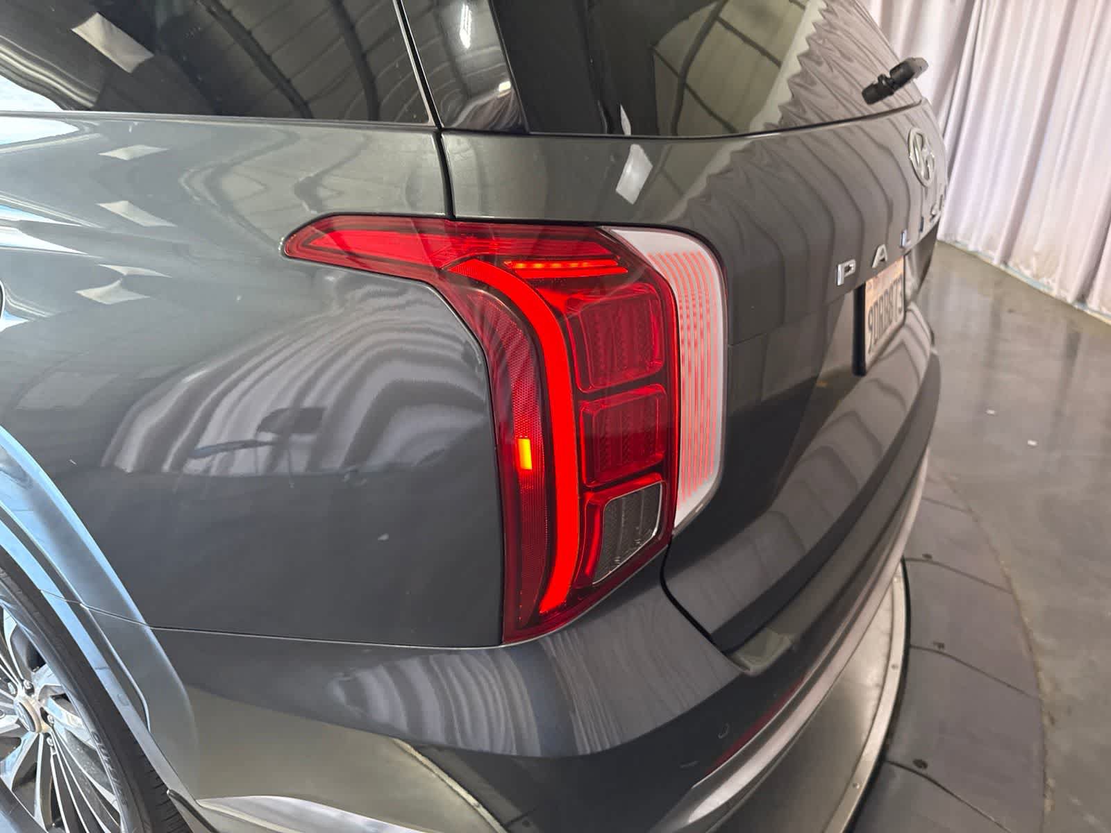 Used 2023 Hyundai Palisade Calligraphy w/ Winter Package AWD/4WD image 12