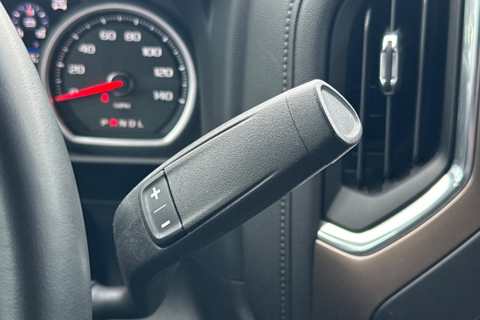 Used 2023 Chevrolet Silverado 3500 High Country image 21