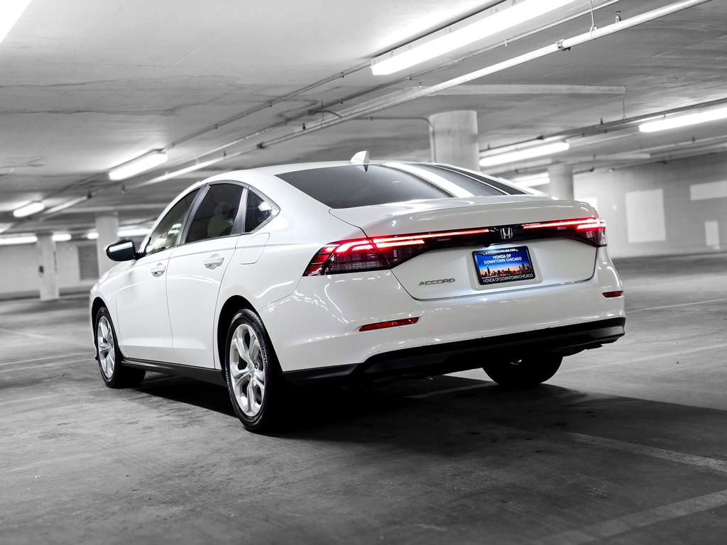 Certified 2023 Honda Accord LX image 5