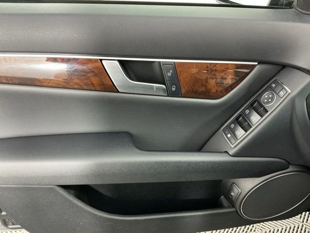 Used 2013 Mercedes-Benz C 300 4MATIC Sedan image 7