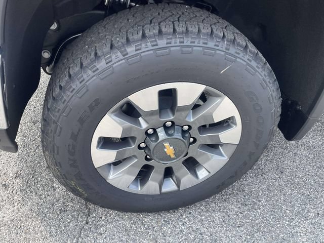 New 2026 Chevrolet Silverado 2500 LT w/ All Star Edition AWD/4WD image 9