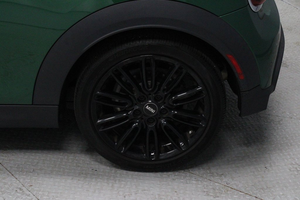 Used 2023 MINI Cooper S image 17