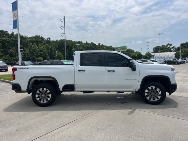 Used 2025 Chevrolet Silverado 2500 Custom AWD/4WD image 10