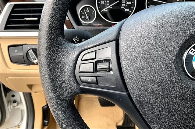 Used 2016 BMW 320i xDrive Sedan image 20