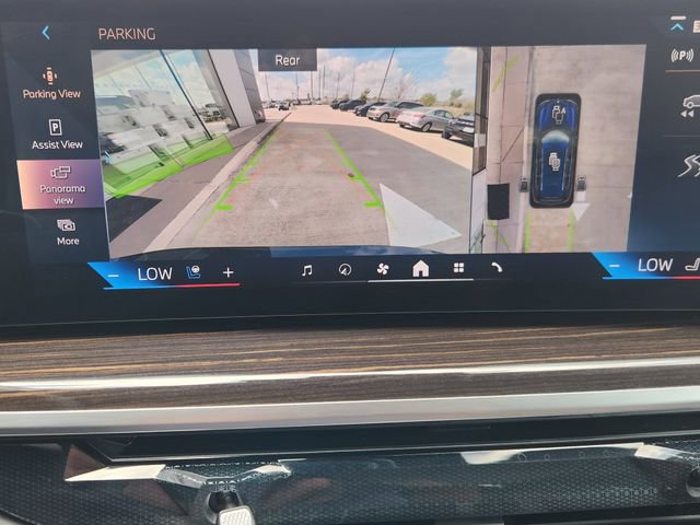 Used 2026 BMW X7 xDrive40i AWD/4WD image 16