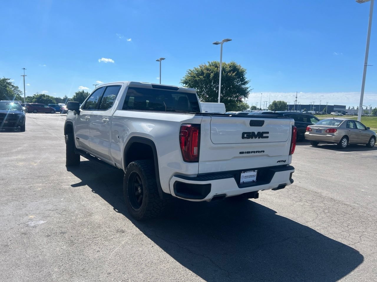 Used 2021 GMC Sierra 1500 AT4 AWD/4WD image 3