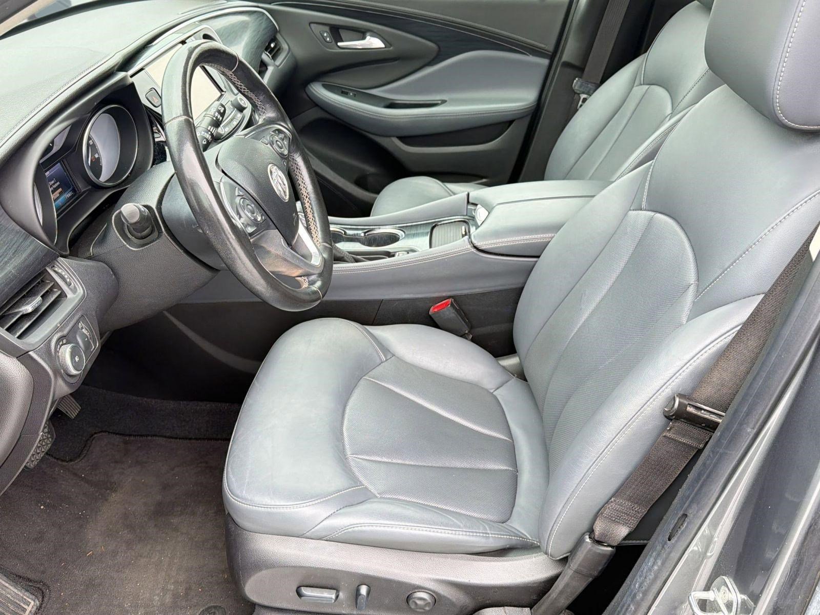 Used 2020 Buick Envision Essence image 5