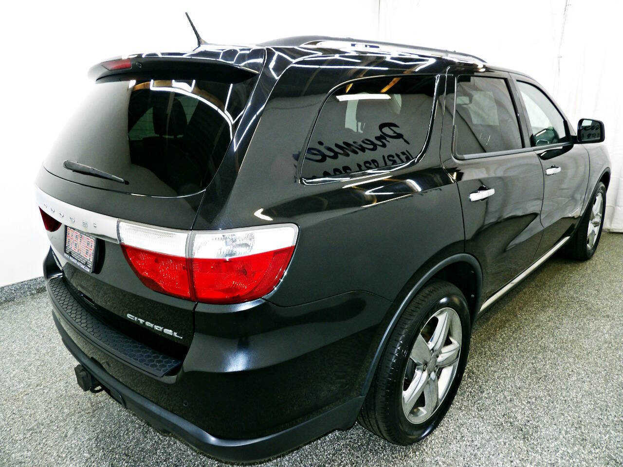 Used 2012 Dodge Durango Citadel w/ Trailer Tow Group IV image 6