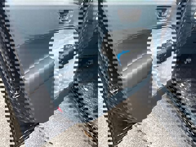 New 2026 Ford Maverick XLT w/ XLT Luxury Package image 11