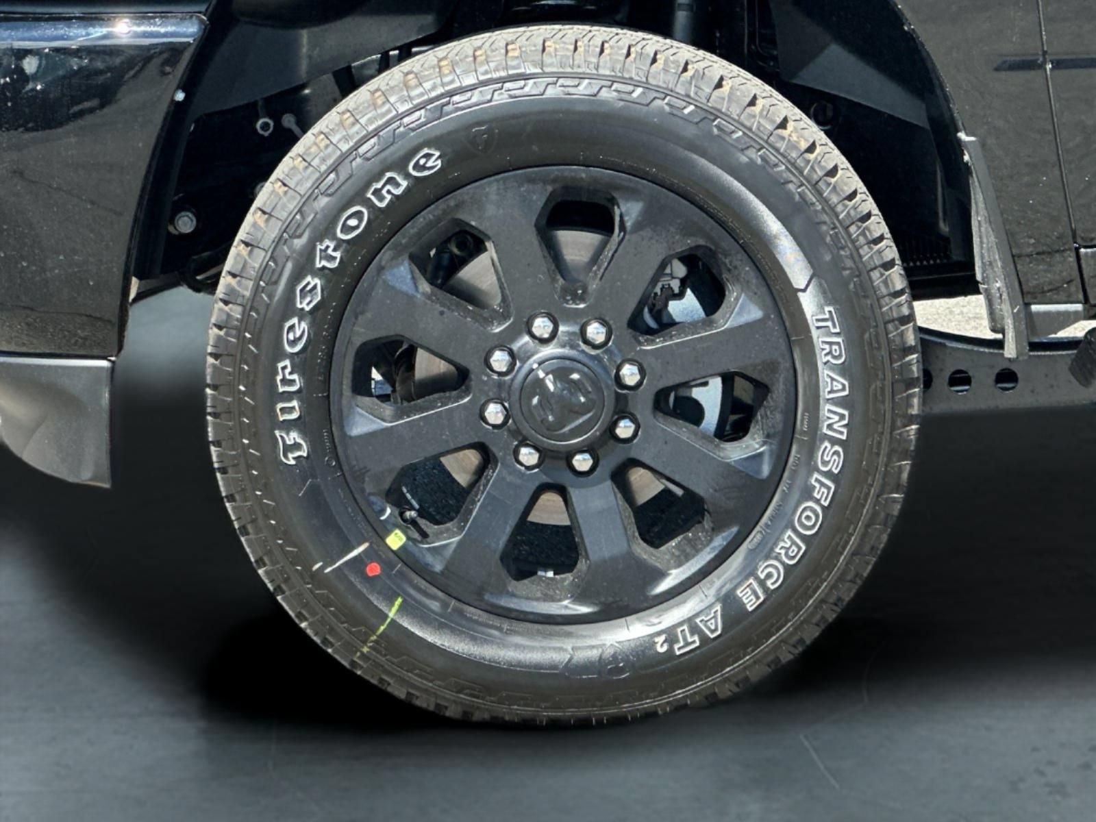 New 2026 RAM 2500 Laramie AWD/4WD image 21