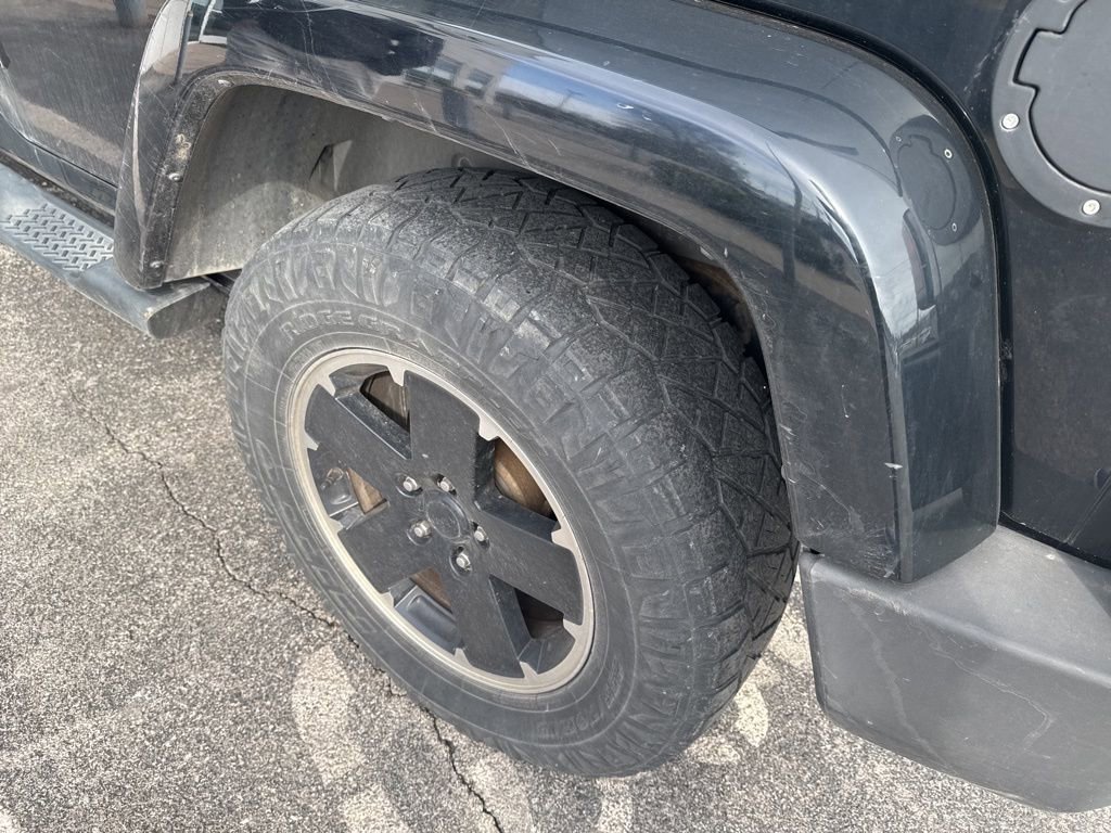 Used 2012 Jeep Wrangler Unlimited Sahara image 17