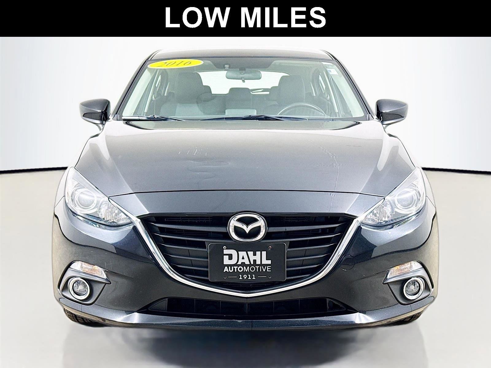 Used 2016 MAZDA MAZDA3 i Sport w/ Preferred Equipment Package image 3