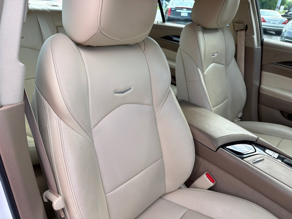 Used 2016 Cadillac CTS Luxury RWD image 46