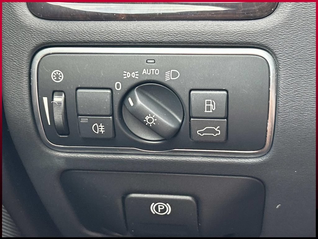 Used 2016 Volvo S80 T5 w/ Convenience Package FWD image 27