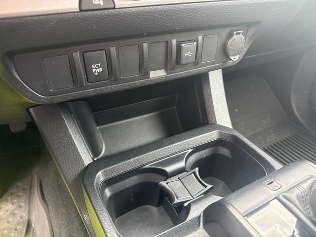 Used 2022 Toyota Tacoma SR w/ SR Convenience Package RWD image 27