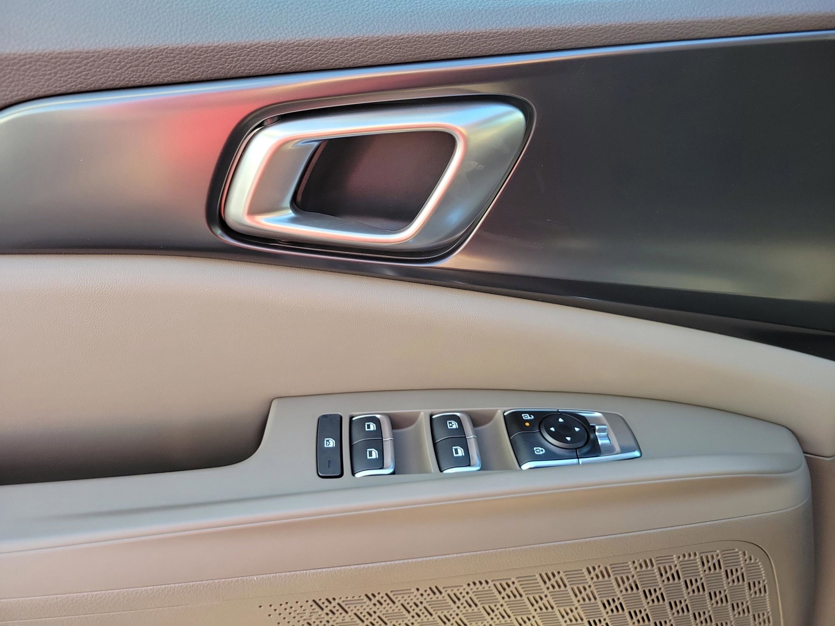 New 2026 Kia Carnival image 8