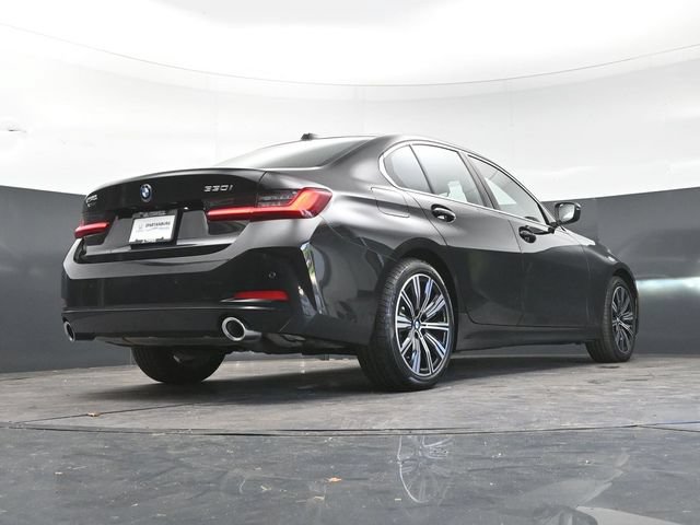Used 2025 BMW 330i xDrive Sedan w/ Convenience Package AWD/4WD image 28
