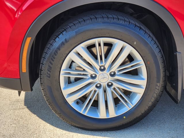 Used 2023 Mitsubishi Outlander ES FWD image 17