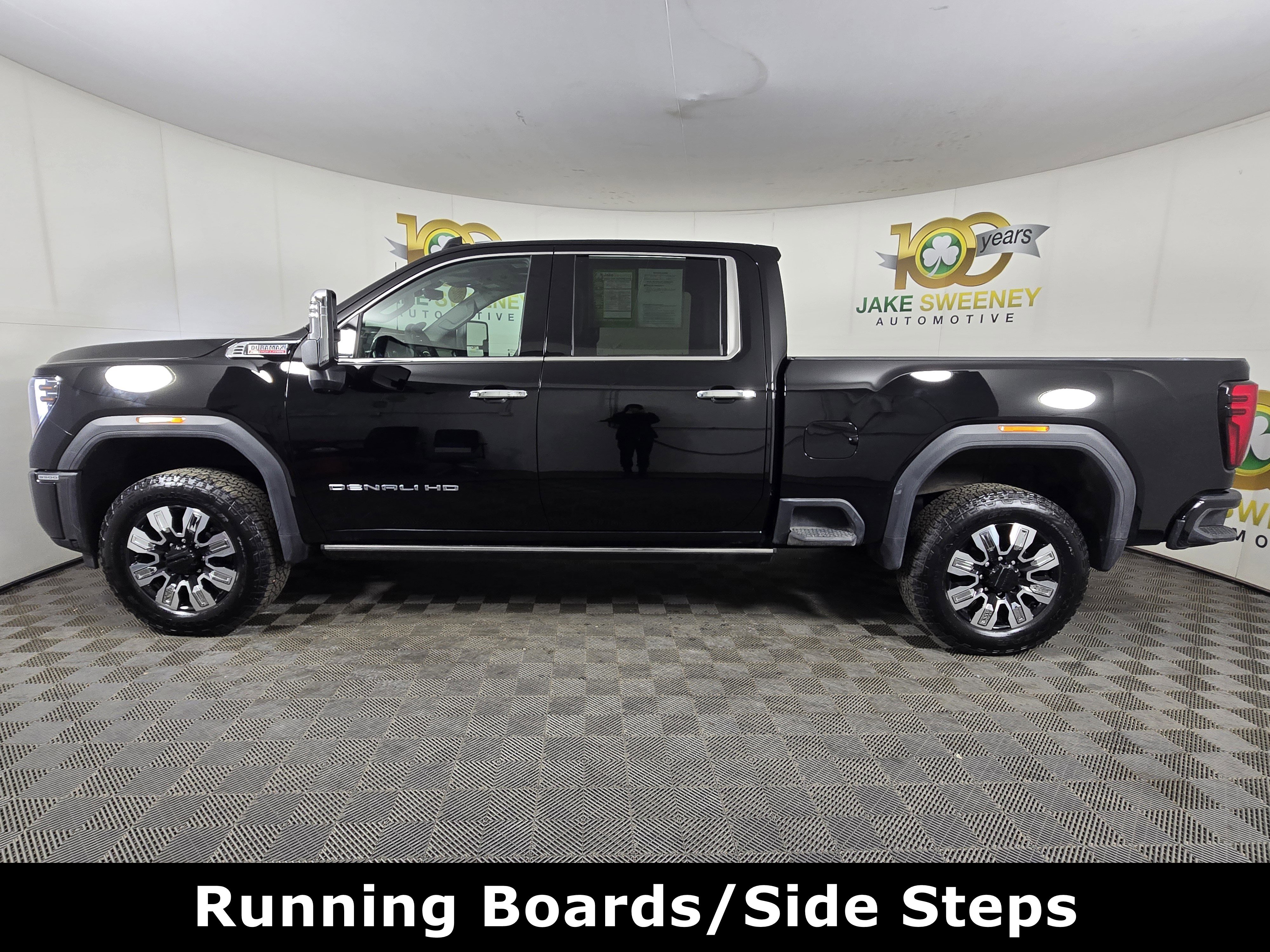 Certified 2025 GMC Sierra 3500 Denali w/ Denali Reserve Package image 4