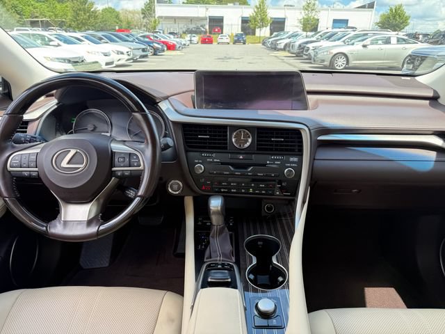 Used 2018 Lexus RX 350L Luxury w/ Accessory Package FWD image 15