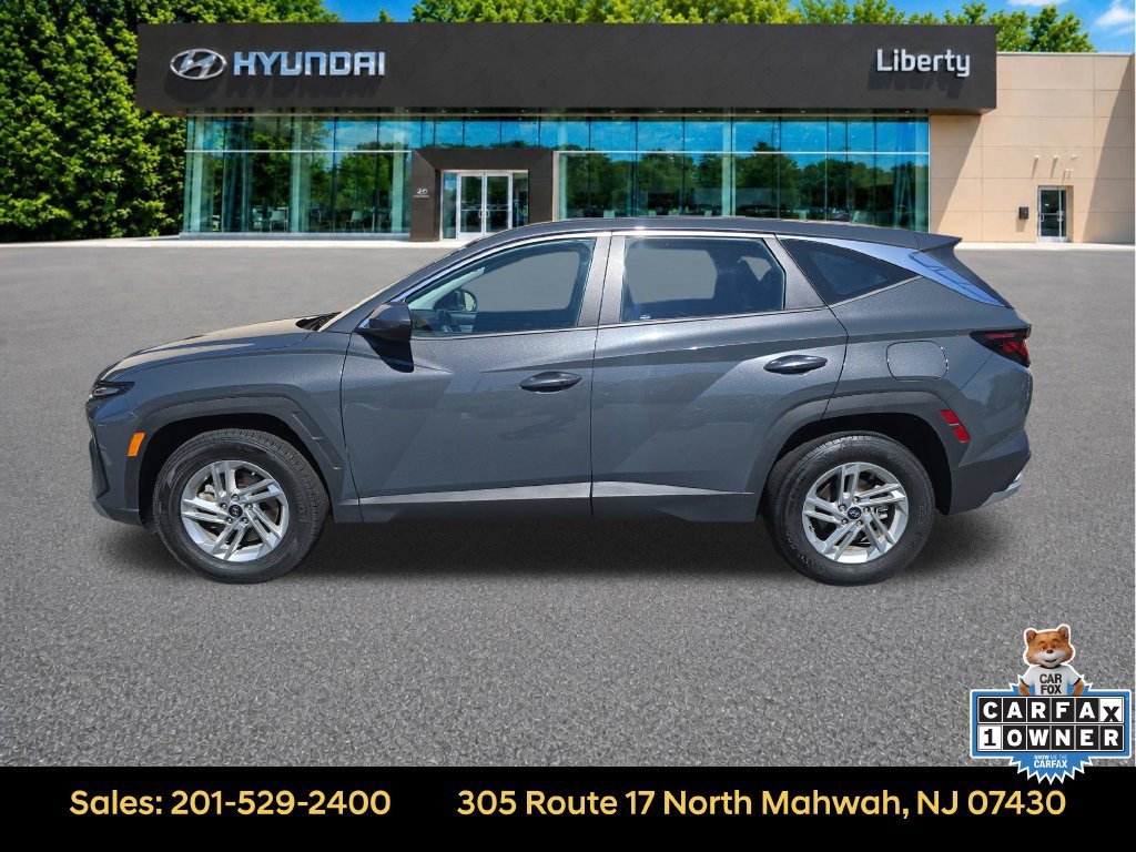 Certified 2025 Hyundai Tucson SE AWD/4WD image 3