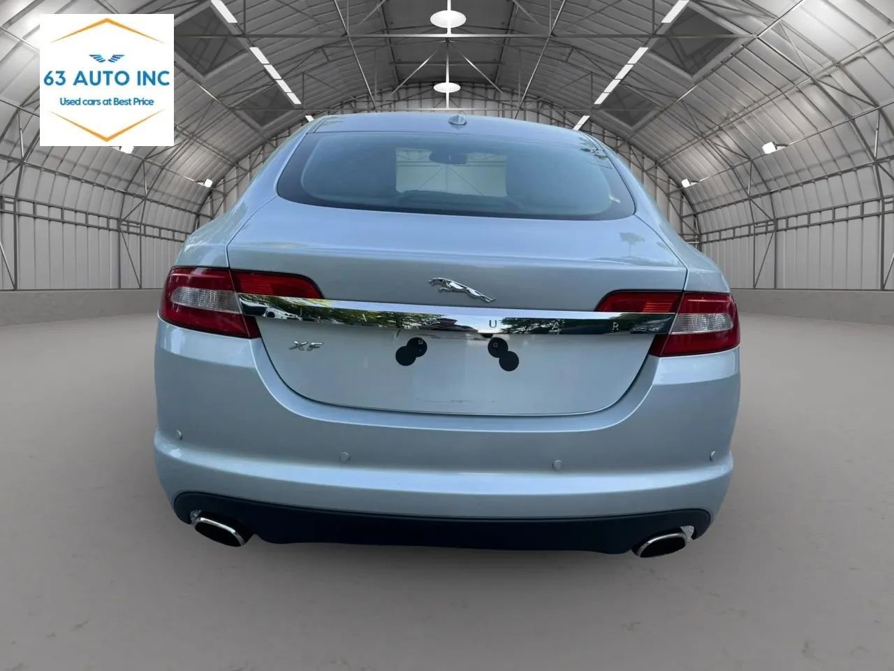 Used 2011 Jaguar XF Premium RWD image 4
