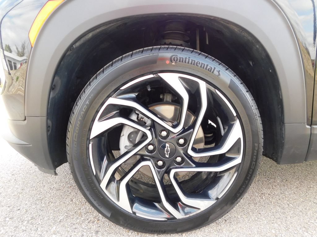 Used 2024 Chevrolet TrailBlazer RS AWD/4WD image 11