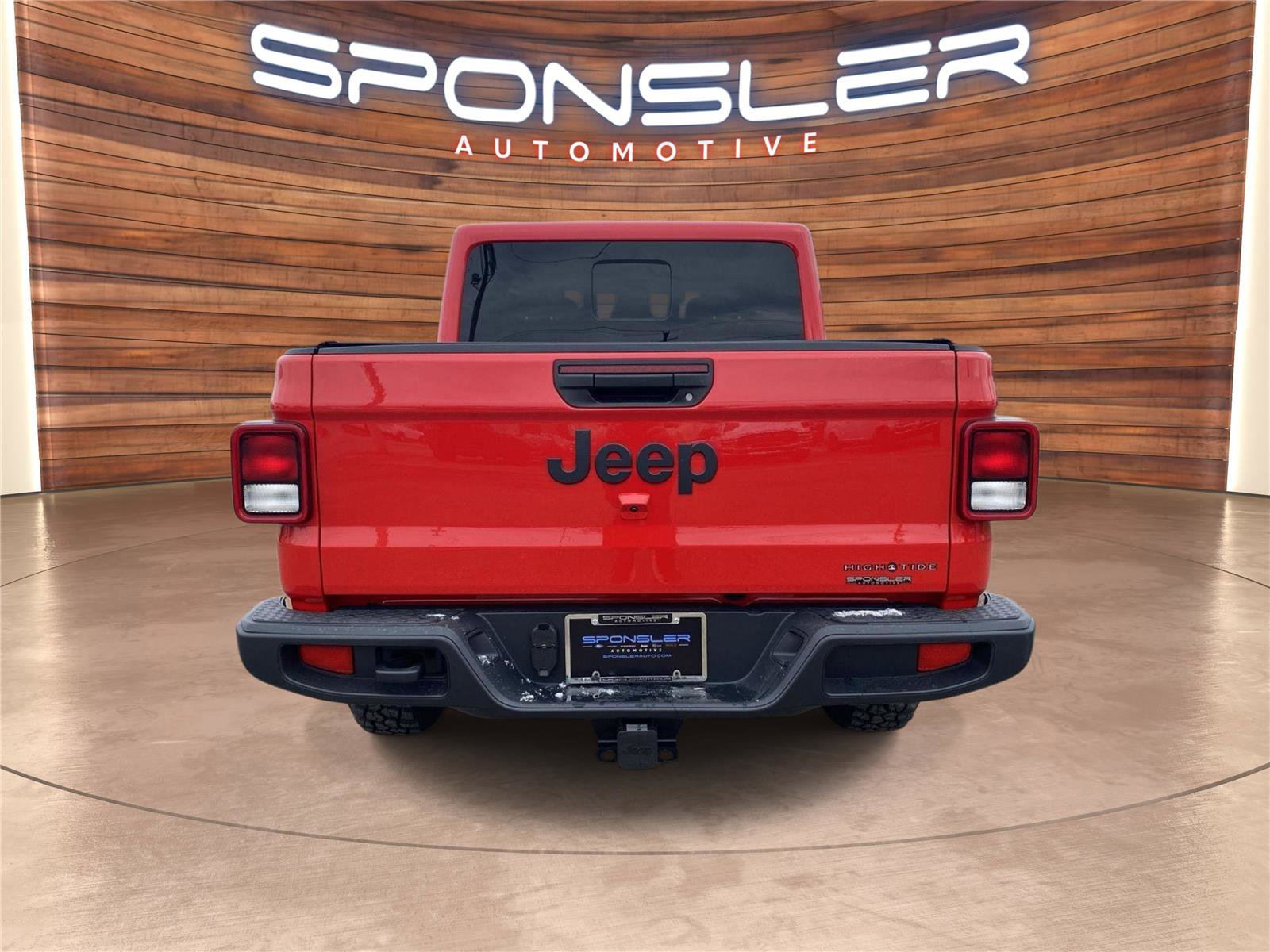 Used 2025 Jeep Gladiator High Tide image 6