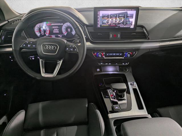 Certified 2025 Audi Q5 2.0T Premium image 17