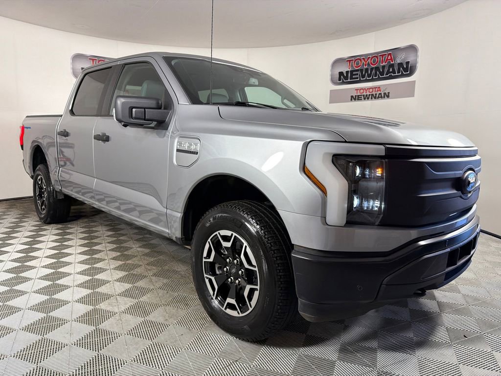 Used 2023 Ford F150 Lightning Pro w/ Tow Technology Package image 1