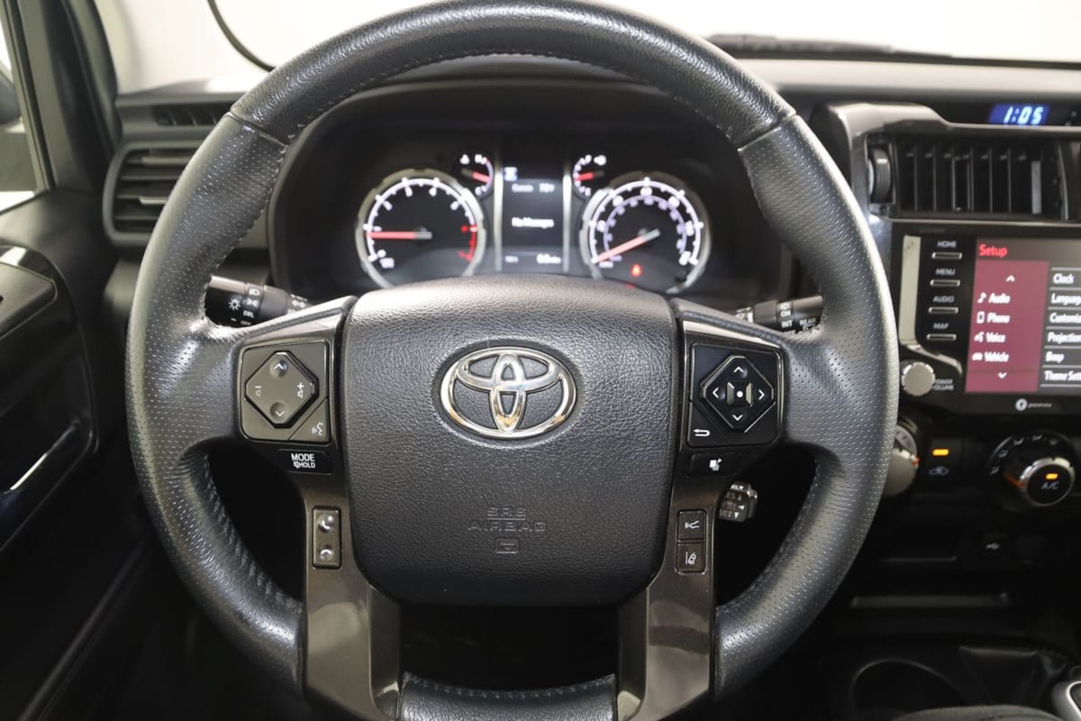 Used 2021 Toyota 4Runner TRD Off-Road Premium AWD/4WD image 34