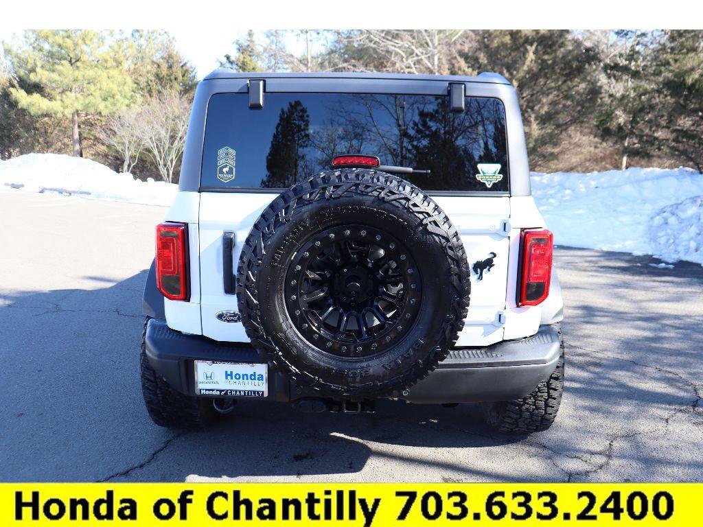 Used 2022 Ford Bronco Black Diamond image 6