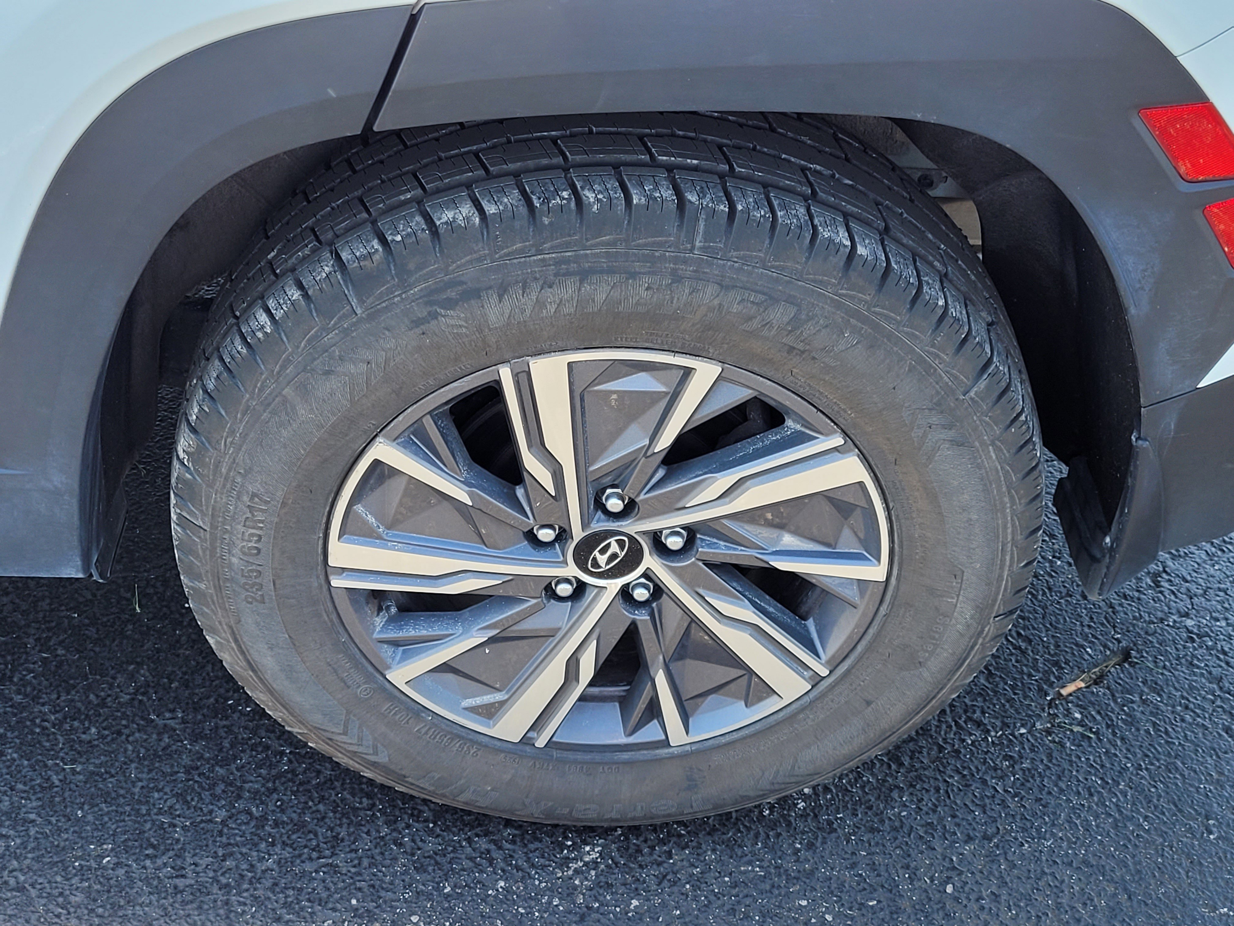 Used 2022 Hyundai Tucson Blue image 10