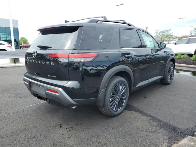 New 2026 Nissan Pathfinder SL w/ SL Premium Package AWD/4WD image 7