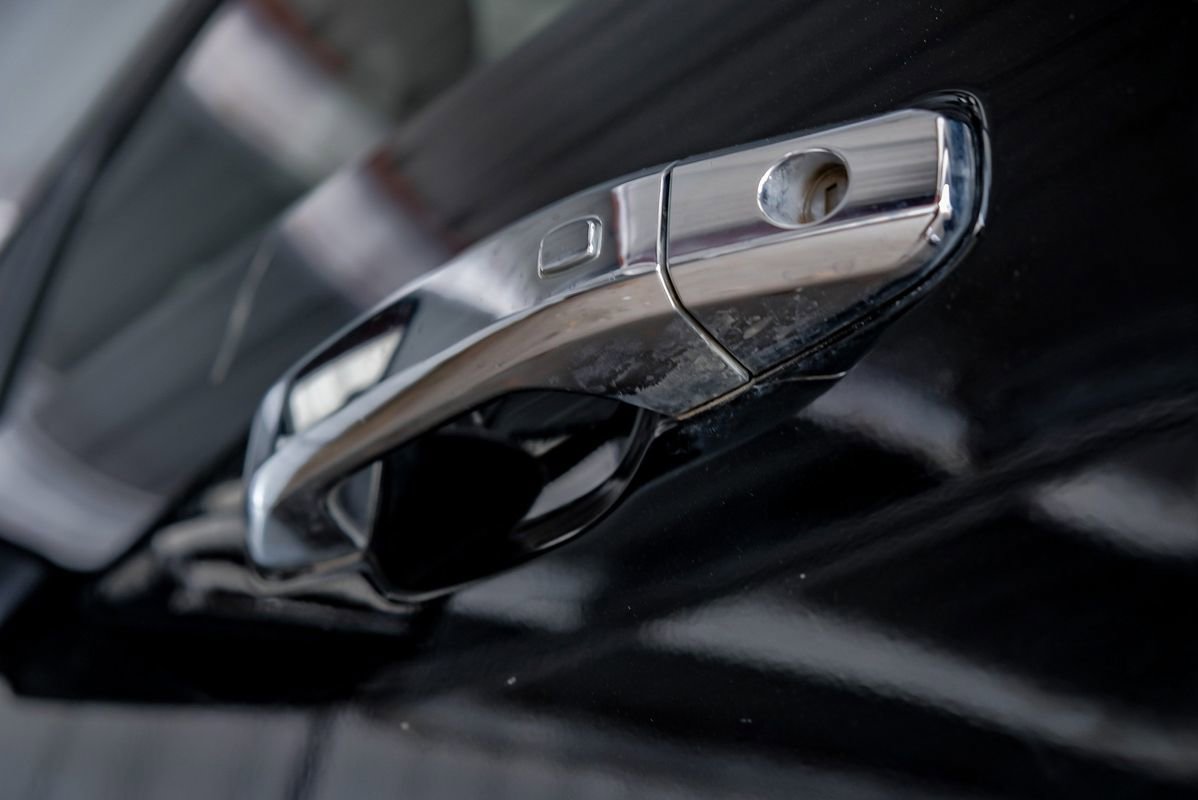 Used 2020 Chevrolet Silverado 2500 LTZ w/ LTZ Texas Edition image 37