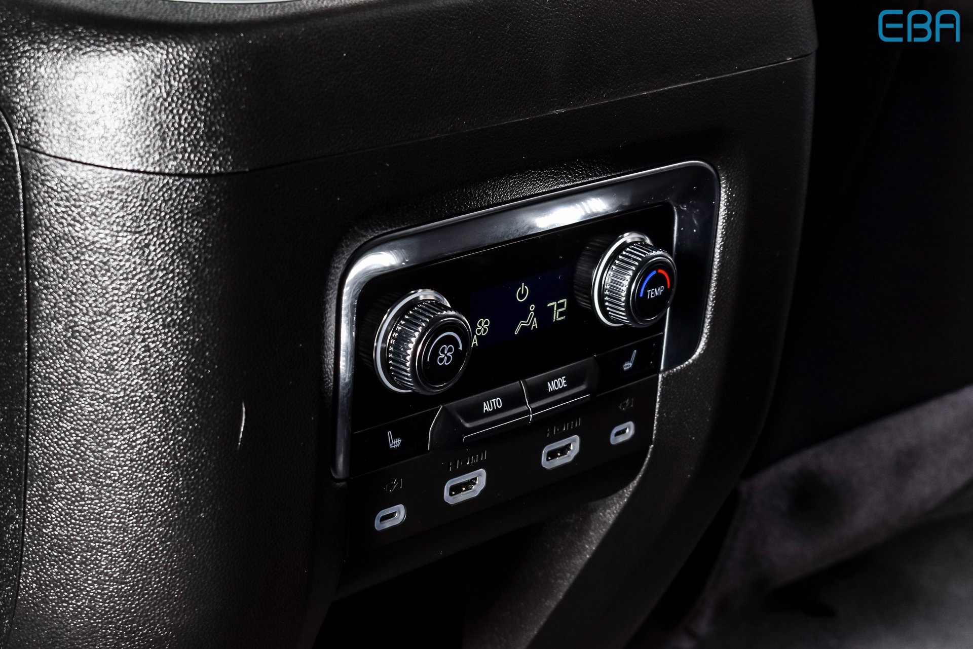 Used 2024 GMC Yukon XL Denali w/ Advanced Technology Package image 21