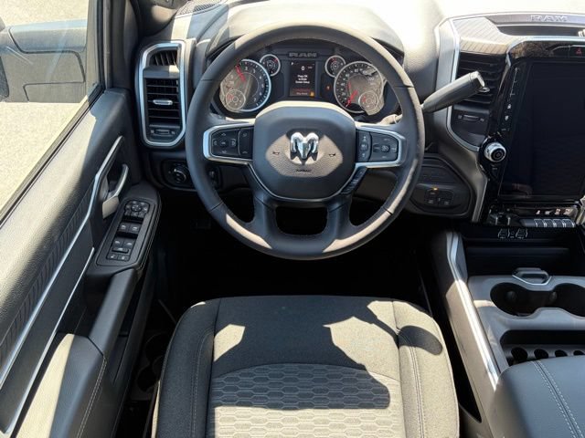 New 2026 RAM 2500 Big Horn AWD/4WD image 33