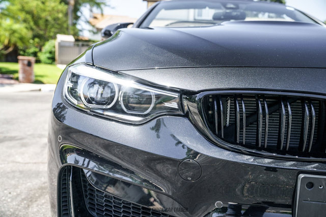 Used 2020 BMW M4 Convertible w/ Competition Package RWD image 80