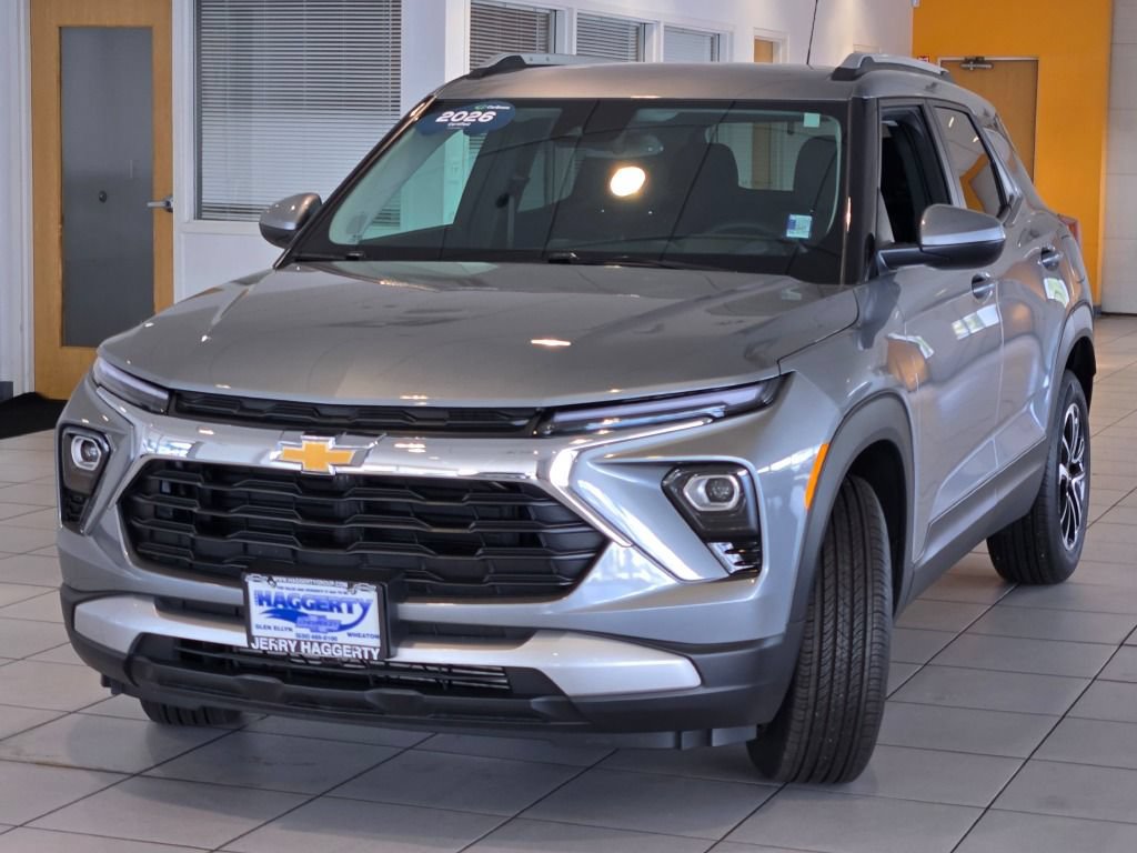 Certified 2026 Chevrolet TrailBlazer LT w/ Convenience Package FWD image 3