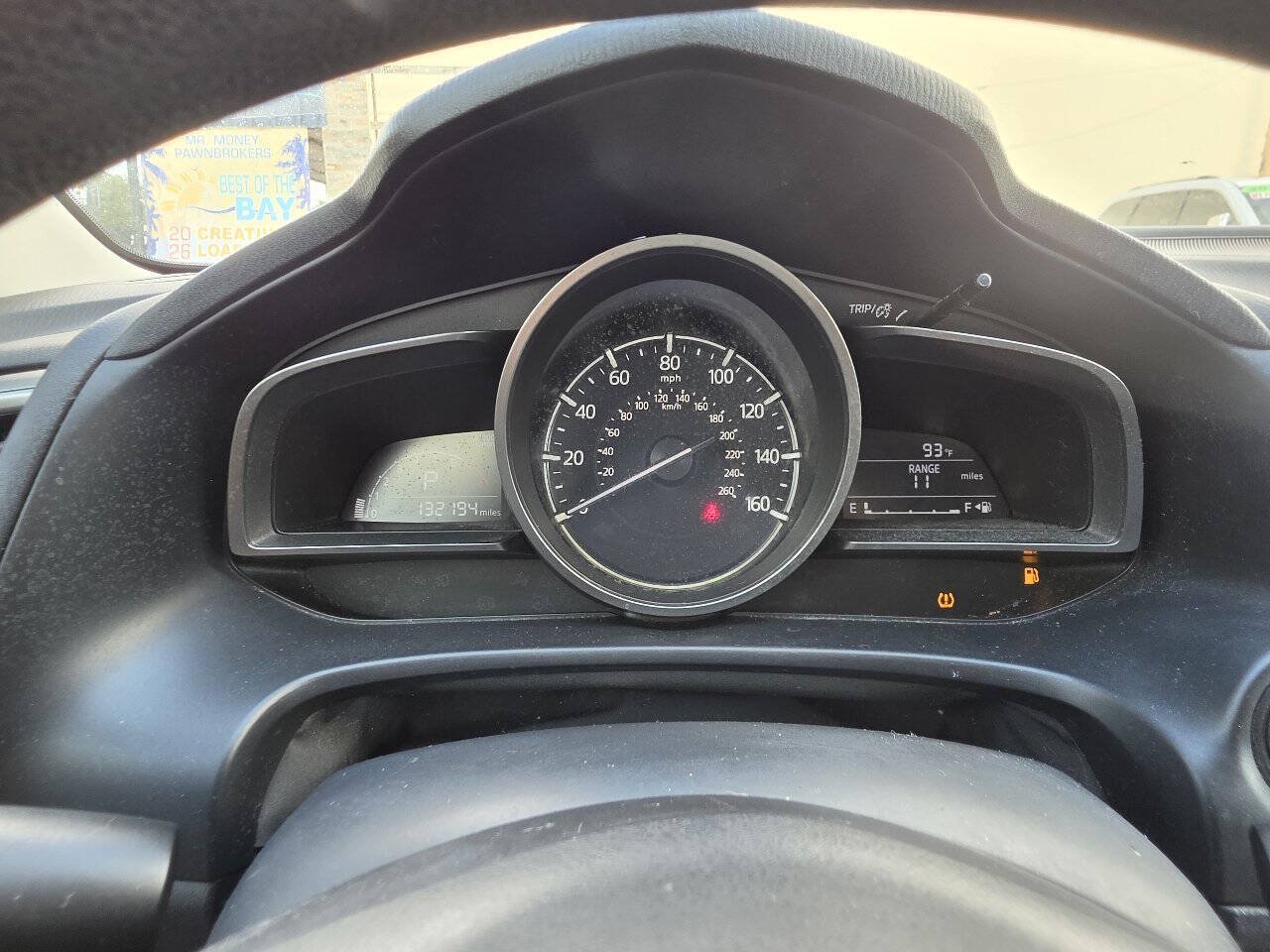 Used 2017 MAZDA MAZDA3 Sport w/ Preferred Equipment Package FWD image 14