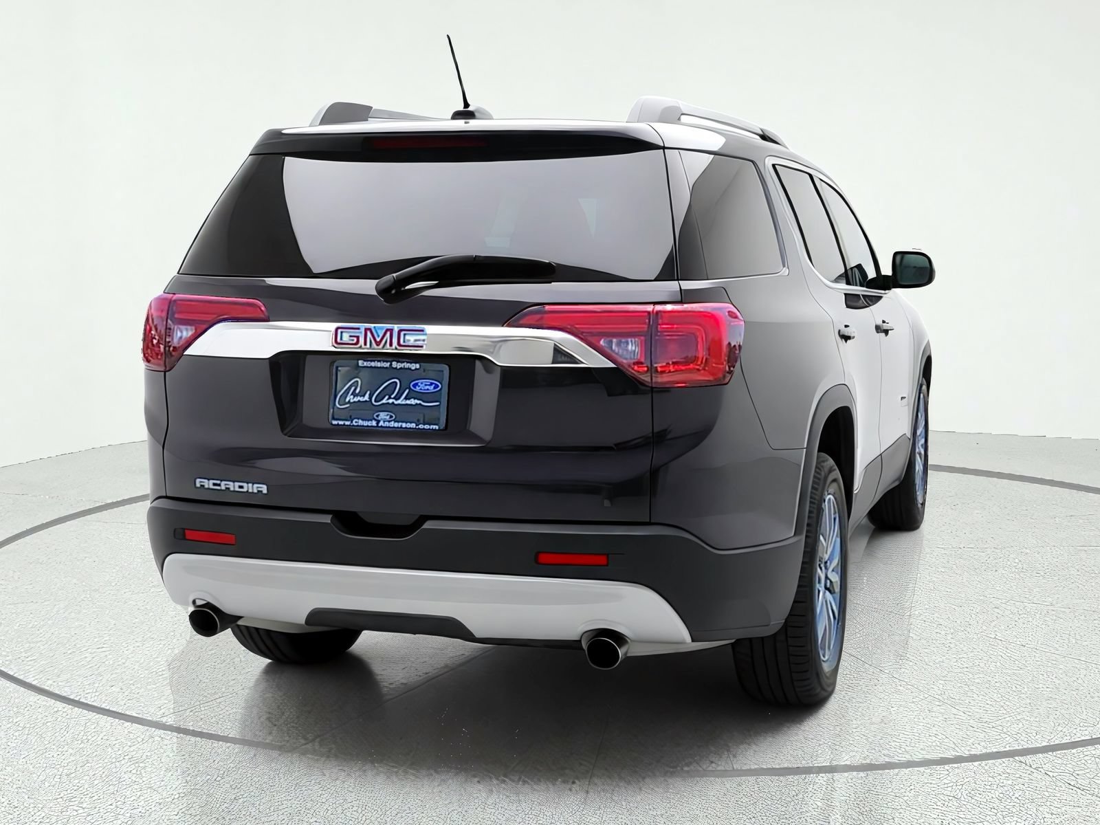 Used 2017 GMC Acadia SLE FWD image 7