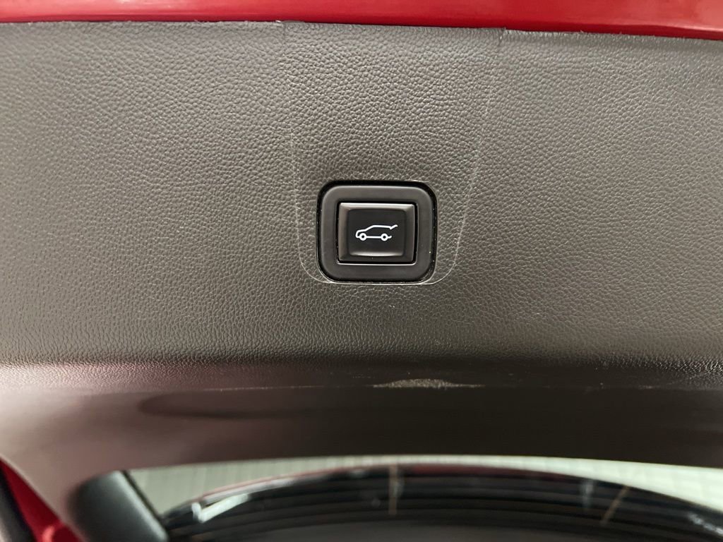 Certified 2023 Chevrolet Traverse LT image 8
