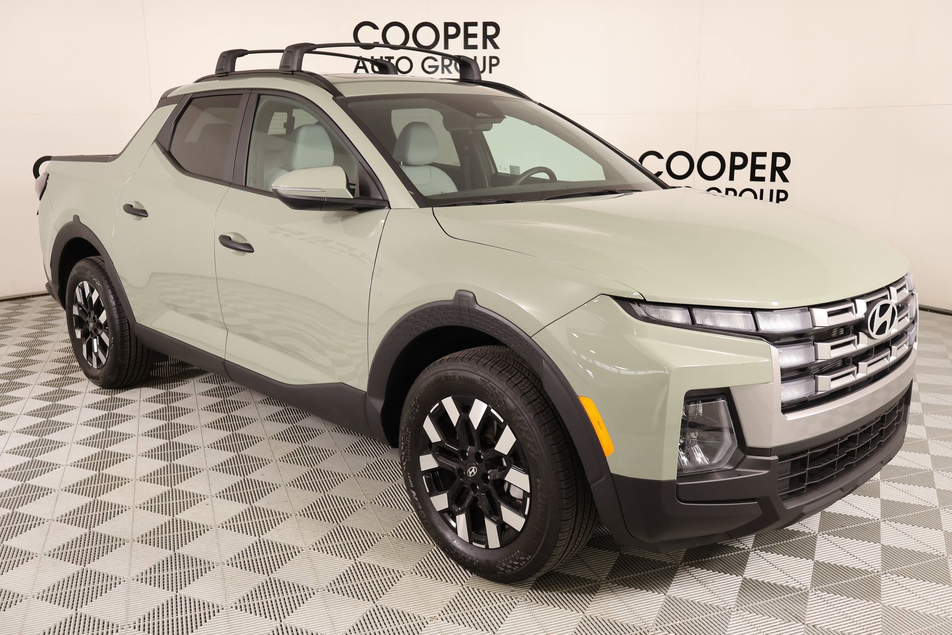 Certified 2026 Hyundai Santa Cruz SEL image 1