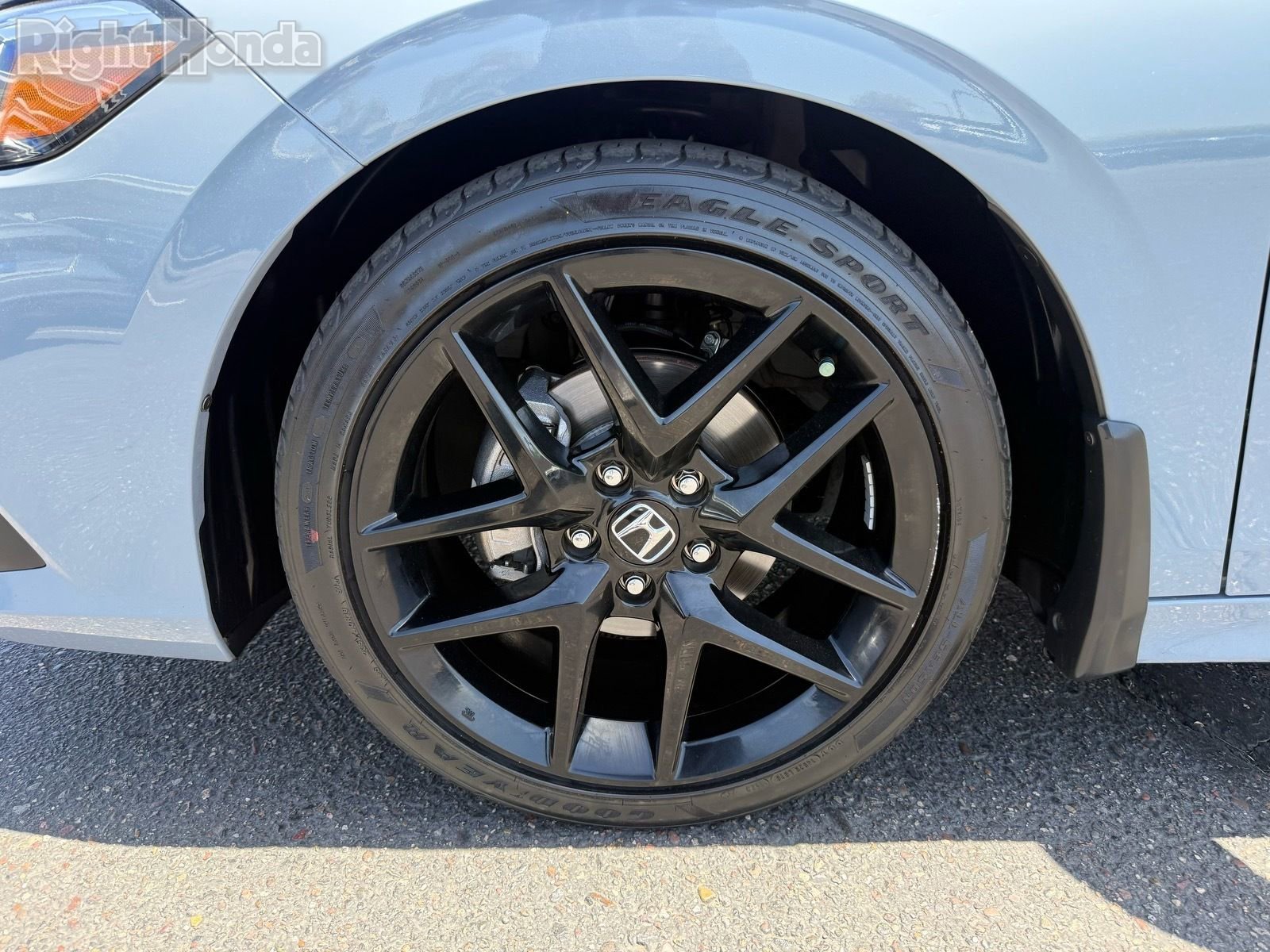 Used 2023 Honda Civic Sport image 11