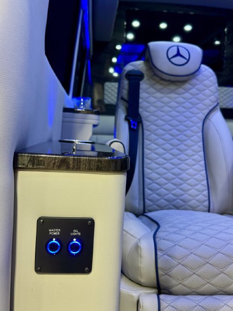 New 2026 Mercedes-Benz Sprinter 3500 image 43
