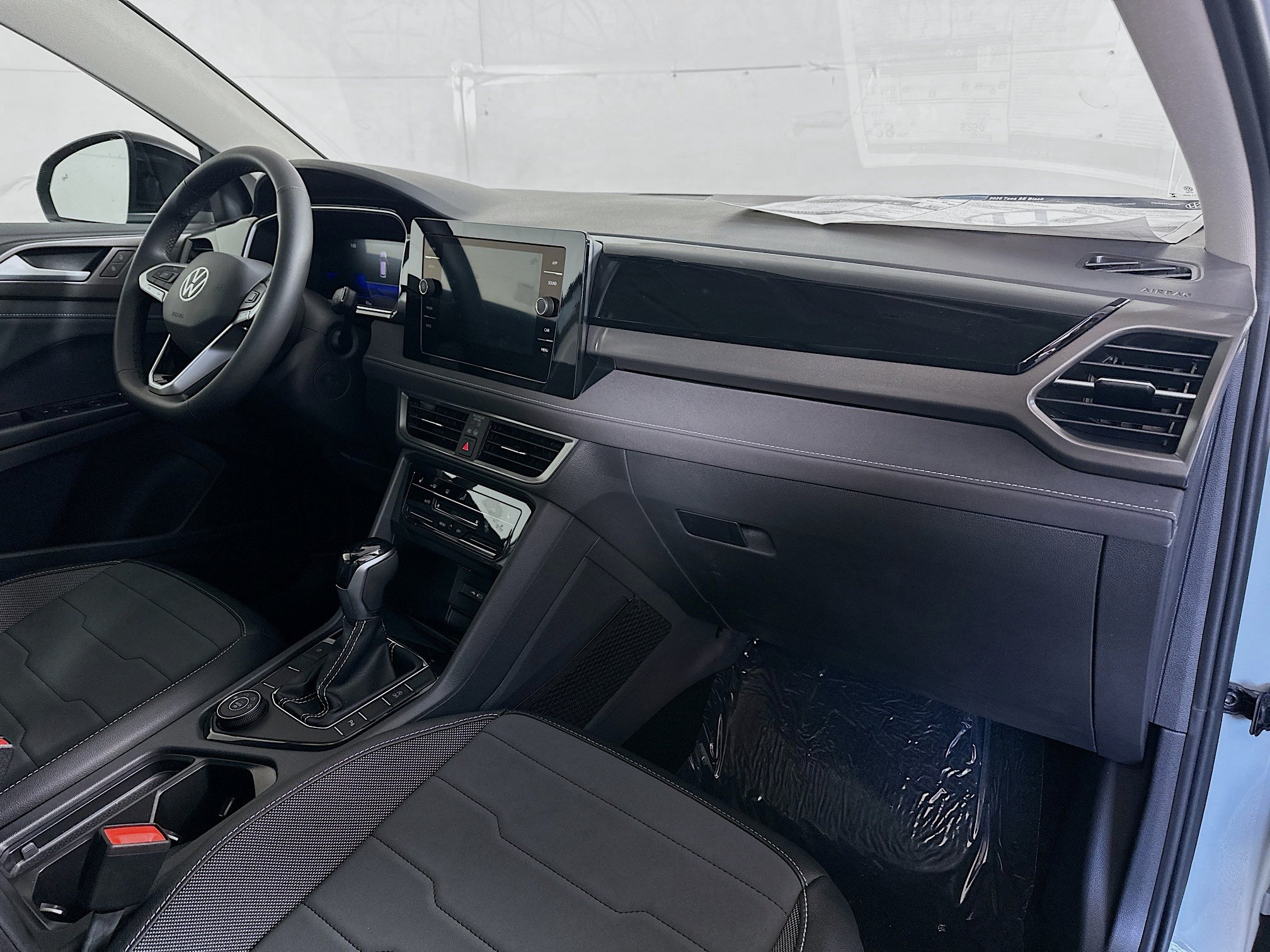 New 2026 Volkswagen Taos SE AWD/4WD image 27